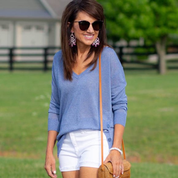 V-neck sweater with side buttons in linen blend - Picture 2 of 2